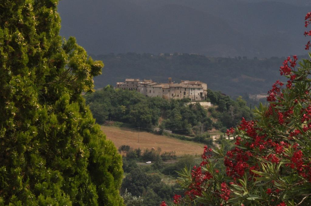 Farm Stay Il Carro Del Colle Collevalenza Pokoj fotografie